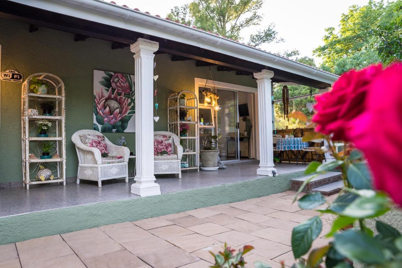 Gabbys Cottage Guesthouse Bloemfontein Exteriör bild